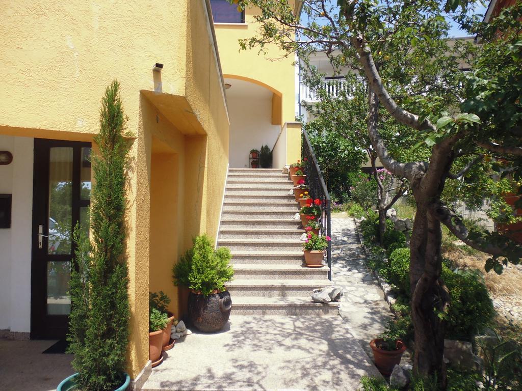 Apartments Jadranka Povile Novi Vinodolski Oda fotoğraf