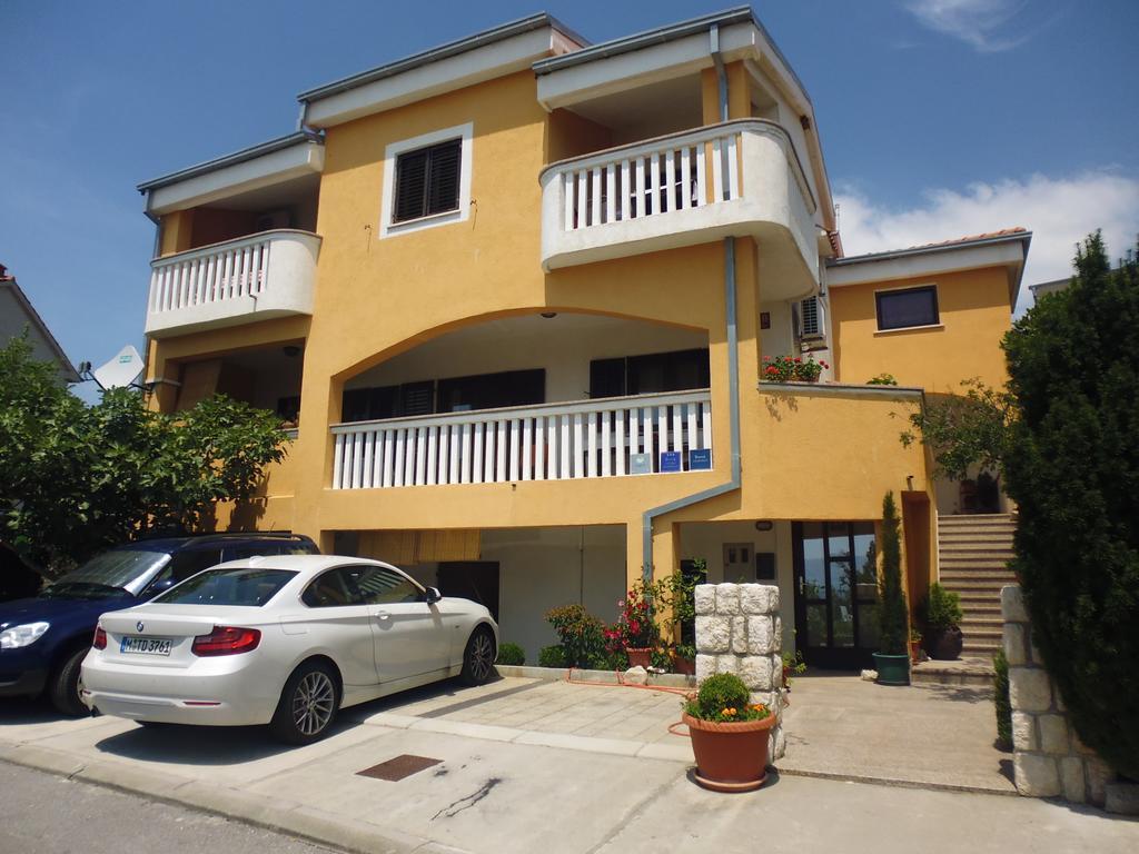 Apartments Jadranka Povile Novi Vinodolski Oda fotoğraf