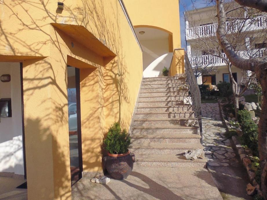 Apartments Jadranka Povile Novi Vinodolski Oda fotoğraf